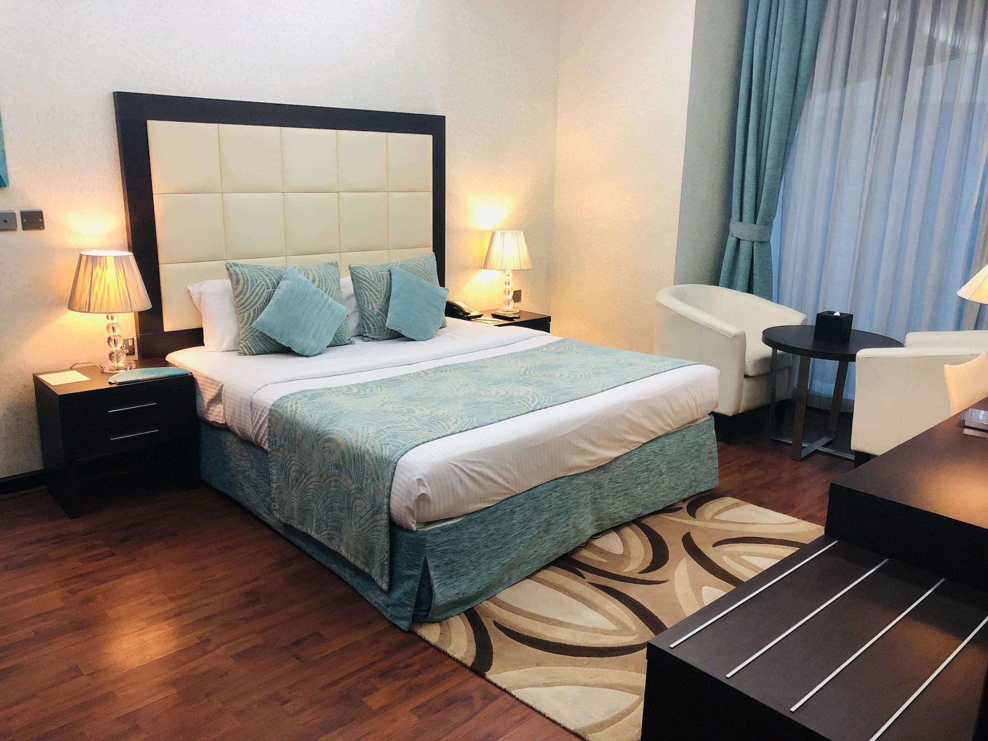 Gokulam Park Doha Hotel Exterior photo